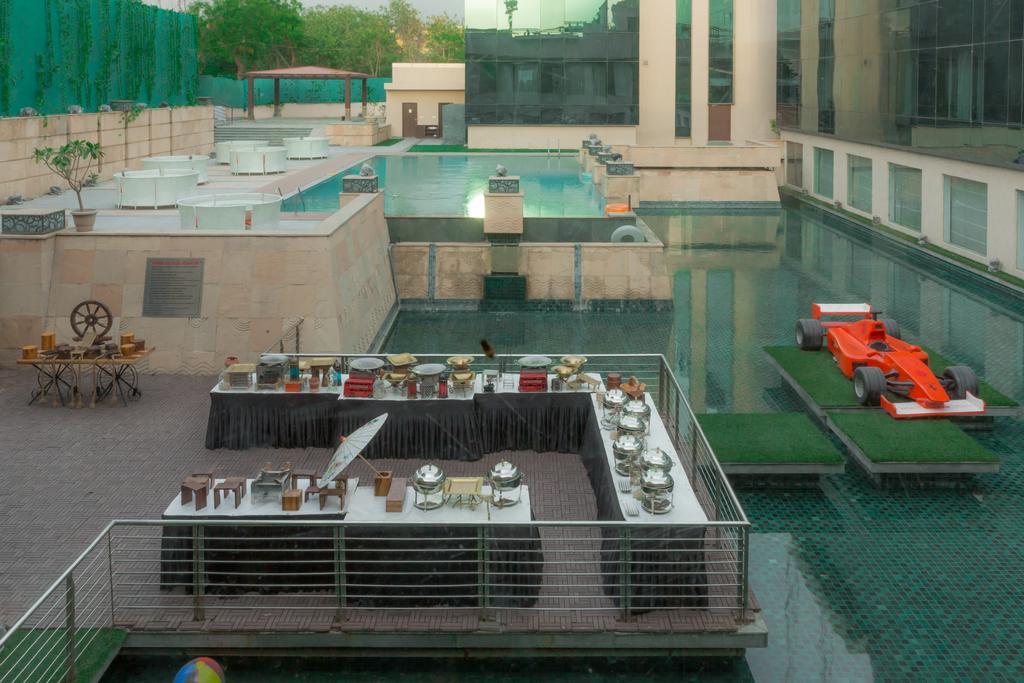 Orana Hotels & Resorts New Delhi Exterior photo